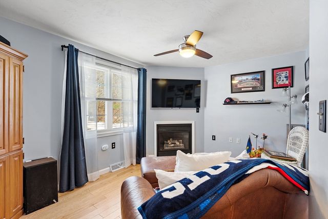 58 Brookbend Way E 58, East Bridgewater, MA 02333