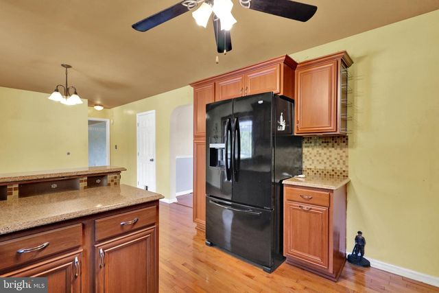 234 LONGLEAF DR, Blandon, PA 19510