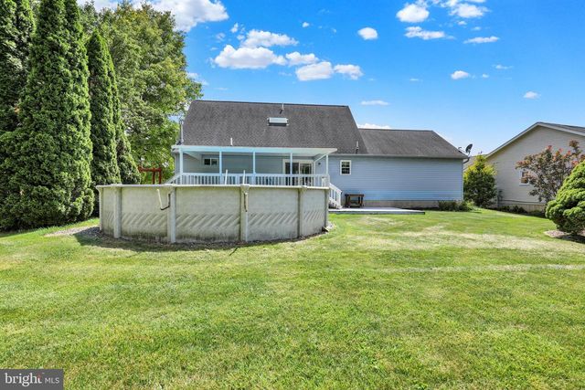 234 LONGLEAF DR, Blandon, PA 19510