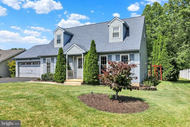 234 LONGLEAF DR, Blandon, PA 19510