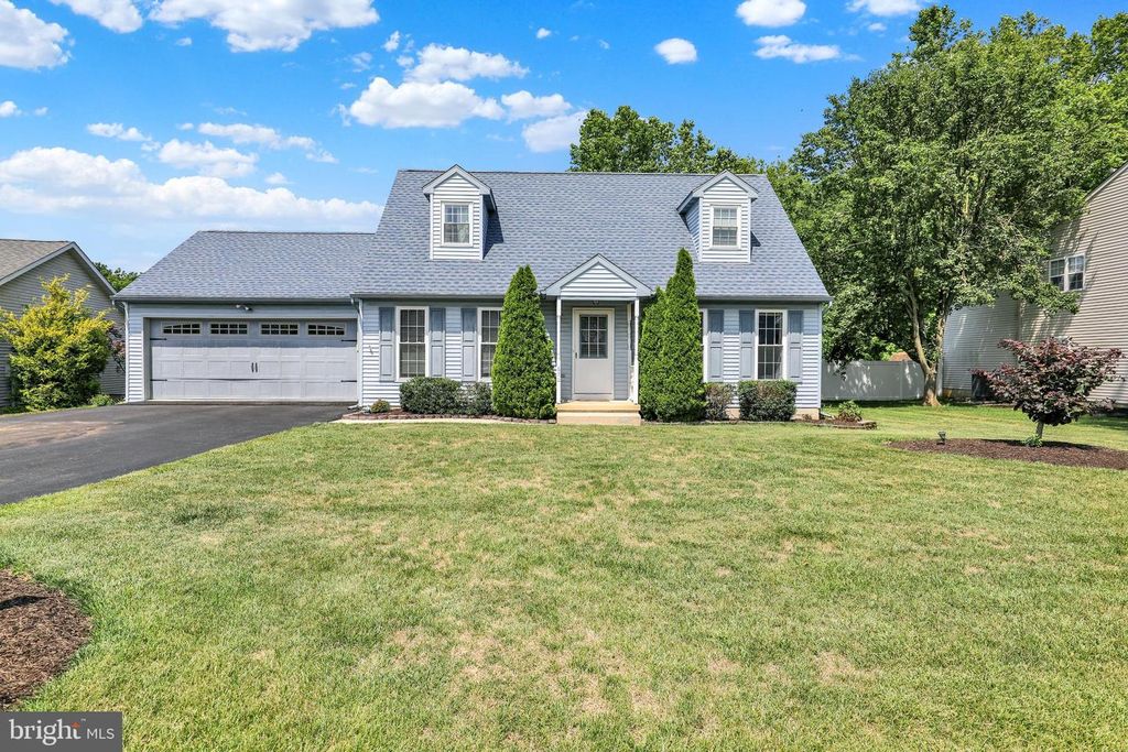 234 LONGLEAF DR, Blandon, PA 19510