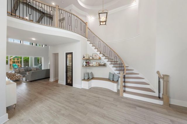 76 S Waterbridge Drive, Tomball, TX 77375