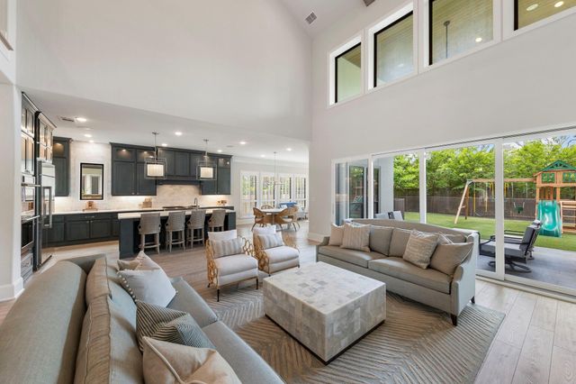 76 S Waterbridge Drive, Tomball, TX 77375