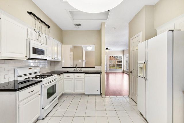 14807 Elk Hill Court, Houston, TX 77062