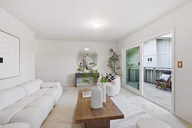 255 S Rengstorff Avenue 58, Mountain View, CA 94040