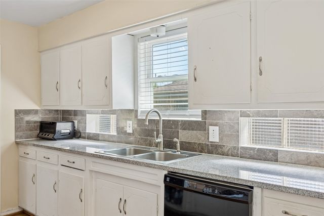 8049 Woodhue Road, Dallas, TX 75228