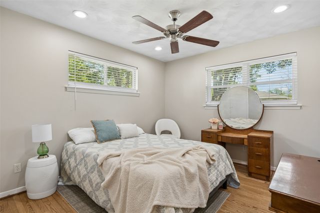 8049 Woodhue Road, Dallas, TX 75228