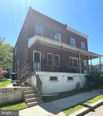 828 HIGH ST, Norristown, PA 19401