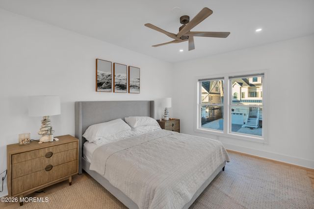 29 4th Avenue, Lavallette, NJ 08735