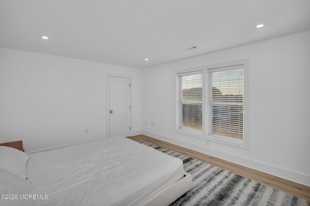 29 4th Avenue, Lavallette, NJ 08735