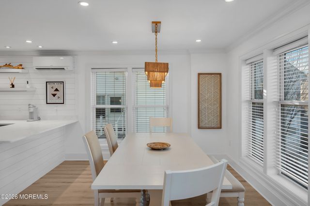 29 4th Avenue, Lavallette, NJ 08735