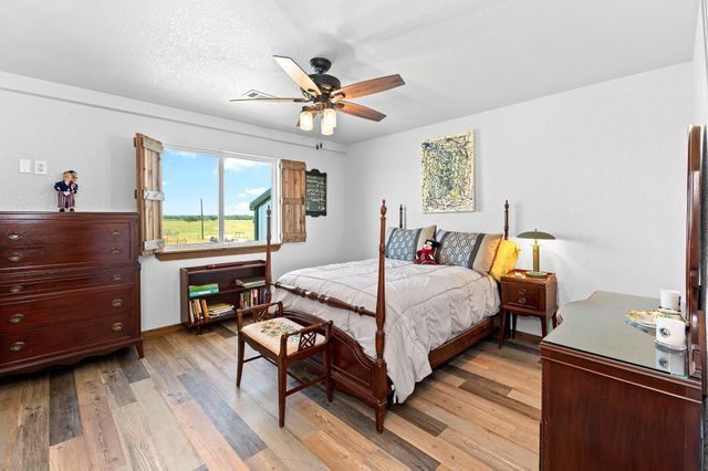 463 County Road 436, Thorndale, TX 76577