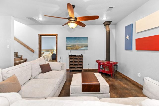 463 County Road 436, Thorndale, TX 76577