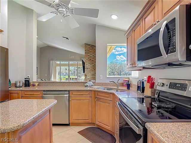 12090 Sabal Dunes LN, Fort Myers, FL 33913