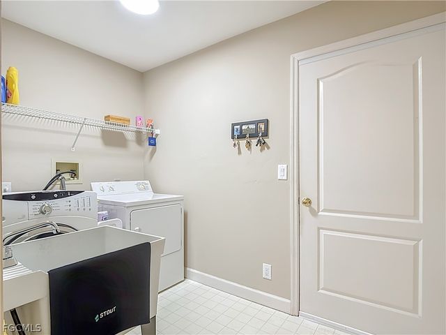 12090 Sabal Dunes LN, Fort Myers, FL 33913