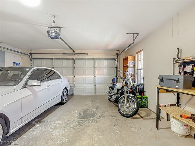 12090 Sabal Dunes LN, Fort Myers, FL 33913