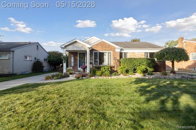 31775 Marblehead Road, Farmington, MI 48336