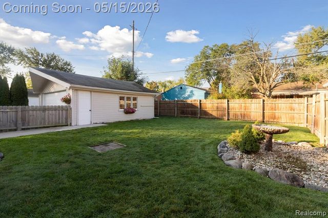 31775 Marblehead Road, Farmington, MI 48336