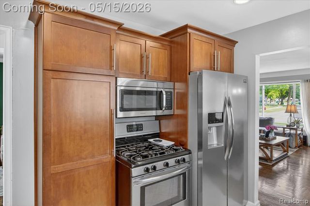 31775 Marblehead Road, Farmington, MI 48336
