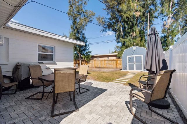 3461 BEECHWOOD TERRACE N, Pinellas Park, FL 33781