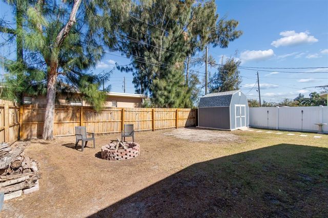 3461 BEECHWOOD TERRACE N, Pinellas Park, FL 33781