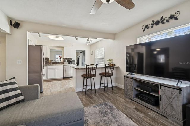 3461 BEECHWOOD TERRACE N, Pinellas Park, FL 33781