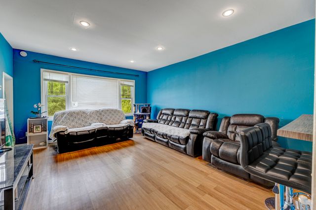 7011 Roosevelt Road, Berwyn, IL 60402