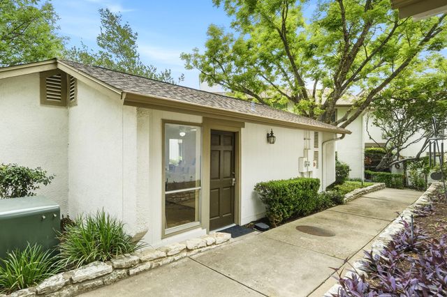 6910 Hart LN 912, Austin, TX 78731