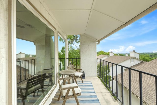6910 Hart LN 912, Austin, TX 78731