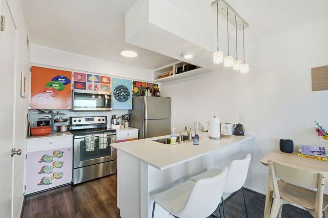 6910 Hart LN 912, Austin, TX 78731