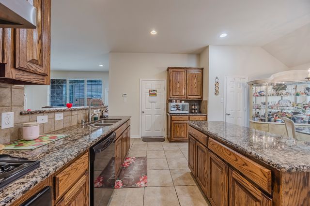 7306 STATFORD Drive, Rowlett, TX 75089