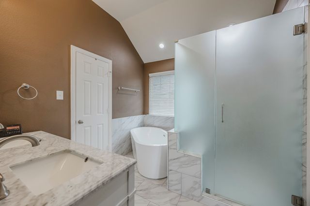 7306 STATFORD Drive, Rowlett, TX 75089