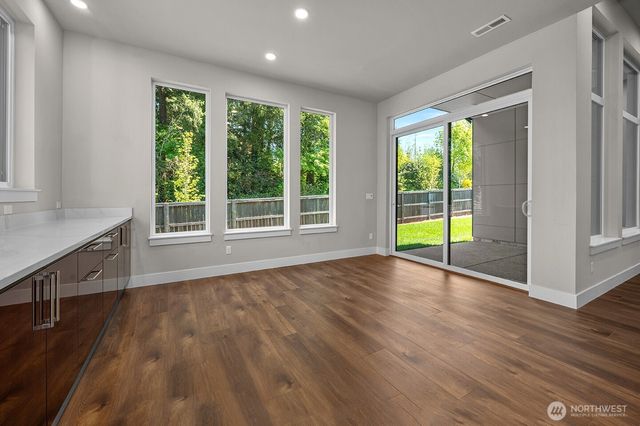 15011 NW 11th Place, Vancouver, WA 98685