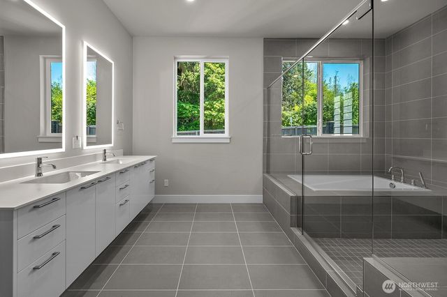 15011 NW 11th Place, Vancouver, WA 98685