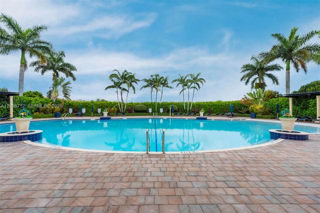 8788 W 35th Court, Hialeah, FL 33018