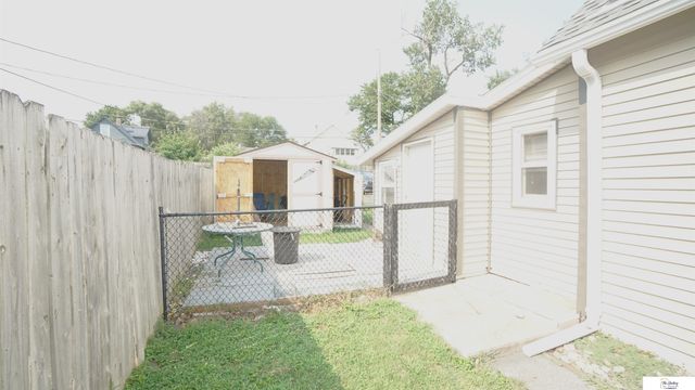 2930 Castelar Street, Omaha, NE 68105