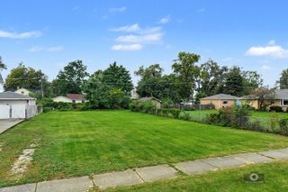 10008 Melvina Avenue, Oak Lawn, IL 60453