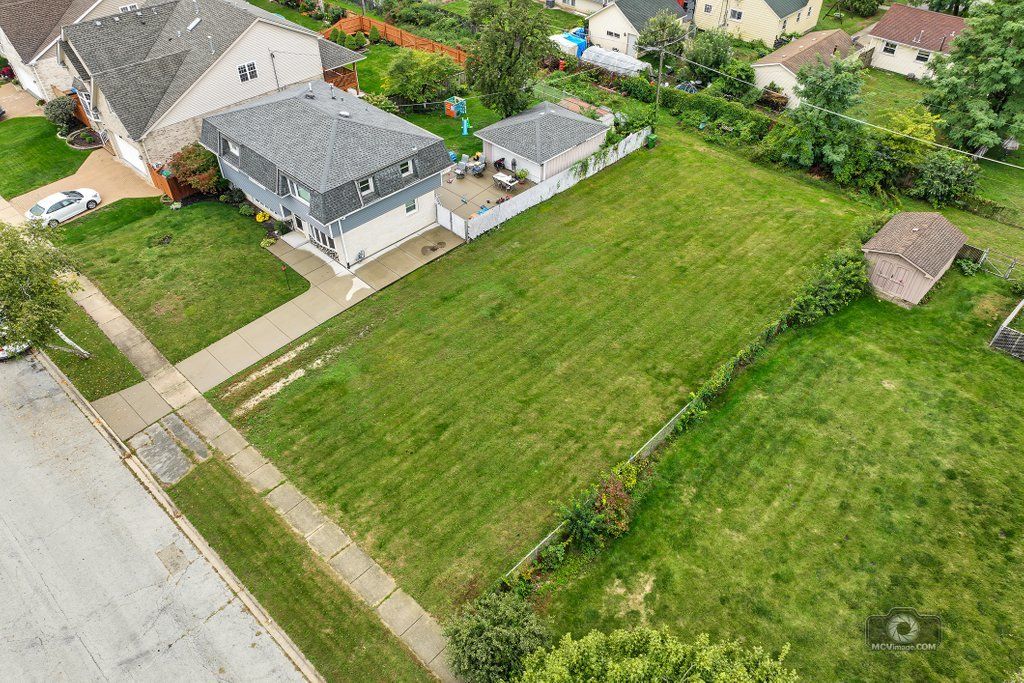 10008 Melvina Avenue, Oak Lawn, IL 60453 — photo 4