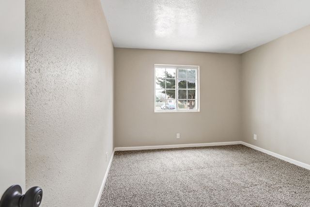 700 Atlantic Road SE, Rio Rancho, NM 87124