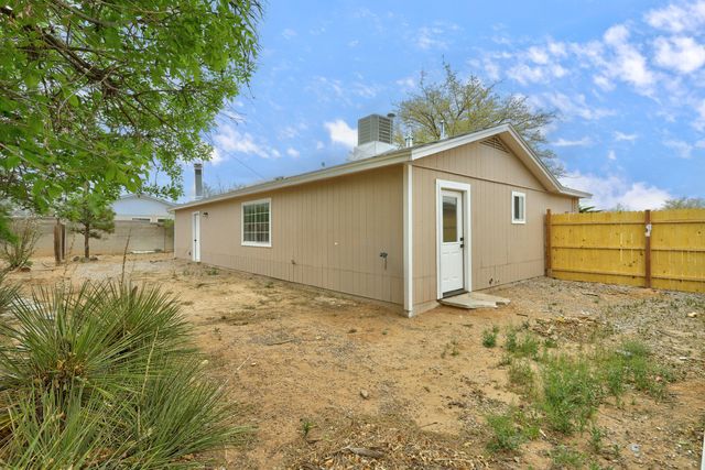 700 Atlantic Road SE, Rio Rancho, NM 87124