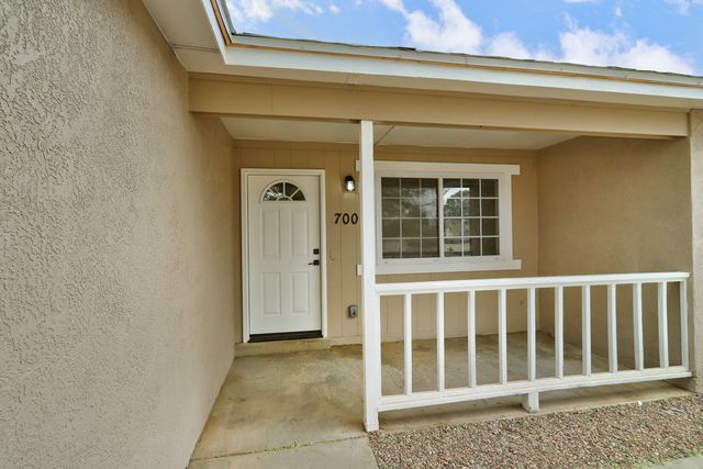 700 Atlantic Road SE, Rio Rancho, NM 87124