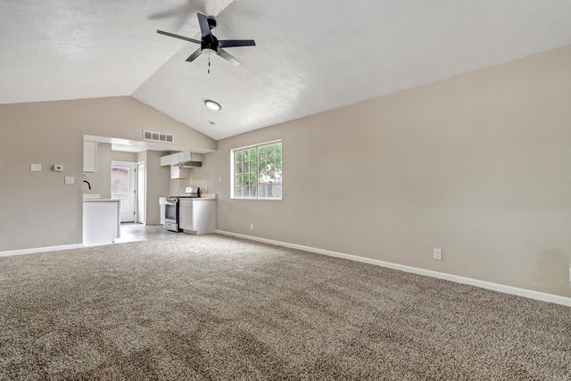 700 Atlantic Road SE, Rio Rancho, NM 87124