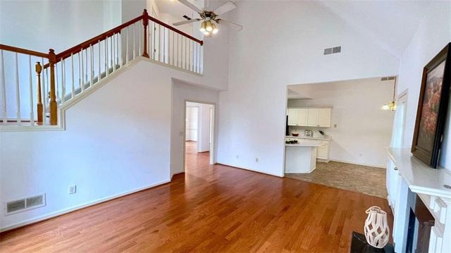 4075 Dream Catcher Drives, Woodstock, GA 30189