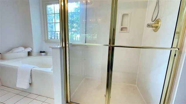 4075 Dream Catcher Drives, Woodstock, GA 30189