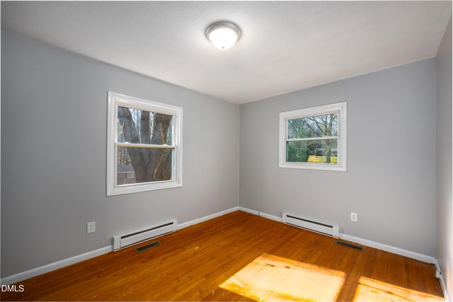 430 W 9th Street, Siler City, NC 27344