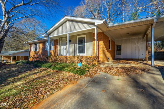 430 W 9th Street, Siler City, NC 27344