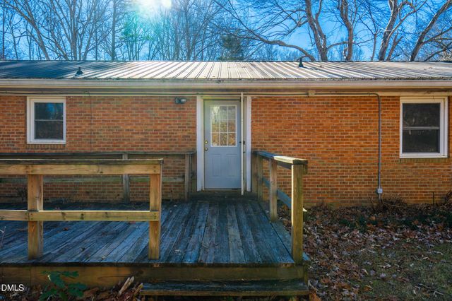 430 W 9th Street, Siler City, NC 27344