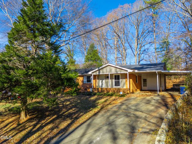 430 W 9th Street, Siler City, NC 27344