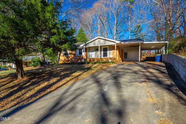 430 W 9th Street, Siler City, NC 27344