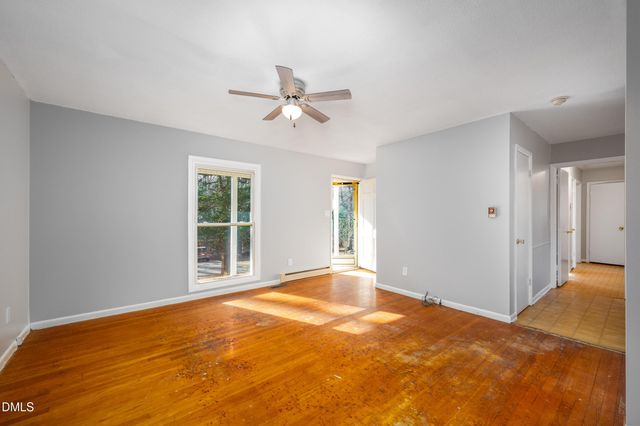 430 W 9th Street, Siler City, NC 27344